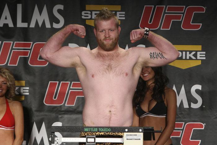 The Ultimate Fighter Finale Weigh-In Justin Wren