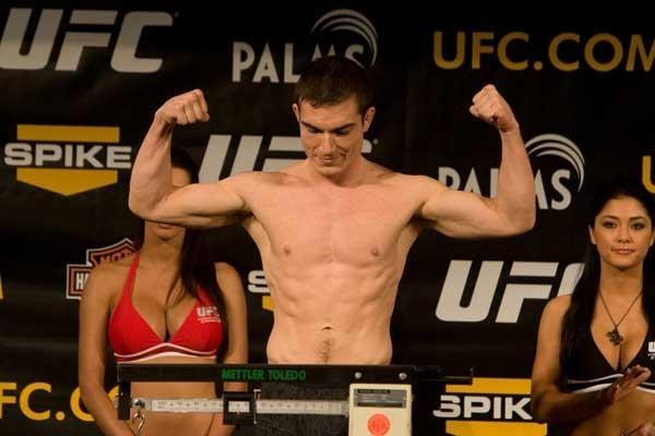 UFC Fight Night Weigh-In Alberto Crane