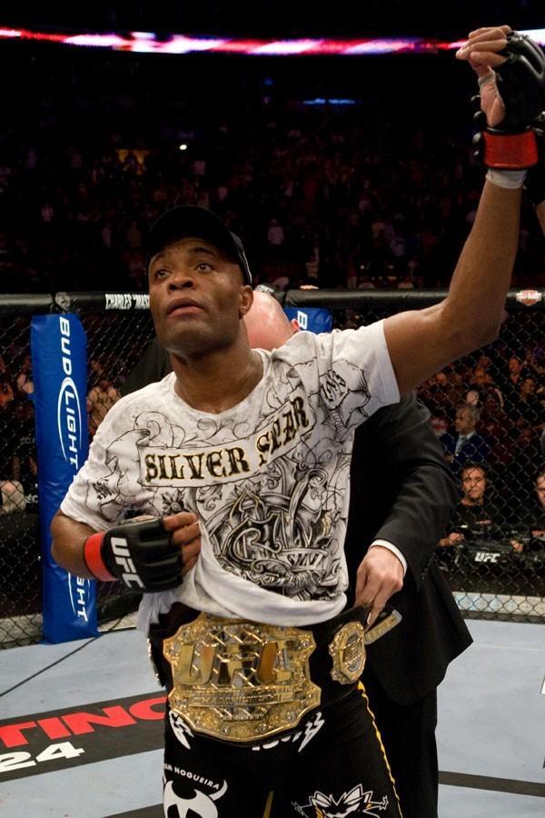 UFC 97 Anderson Silva