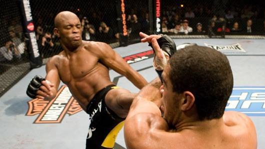 UFC 97 Anderson Silva vs Thales Leites