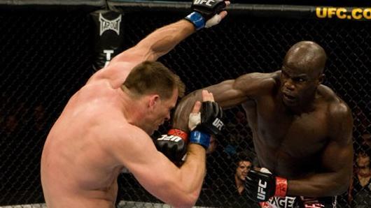 UFC 97 Cheick Kongo vs Antoni Hardonk