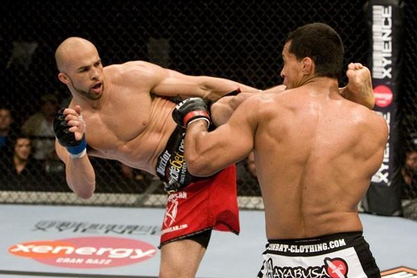 UFC 97 Eliot Marshall vs Vinny Magalhaes