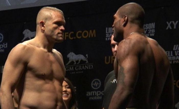 Chuck Liddell vs Rampage Jackson UFC 71 Weigh In