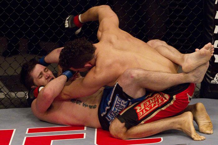 tuf1105_bryant_vs_mccray_006
