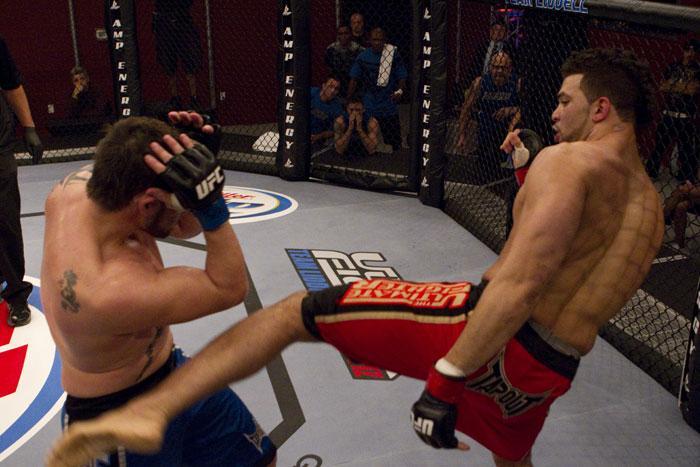 tuf1105_bryant_vs_mccray_016