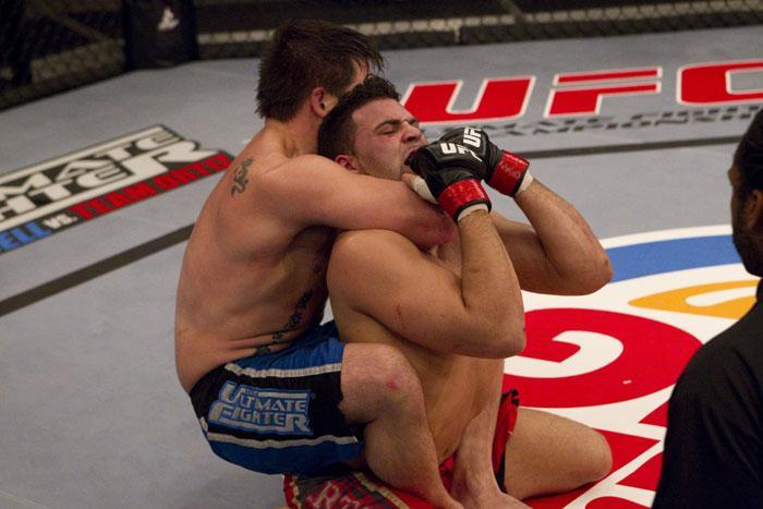 tuf1105_bryant_vs_mccray_019