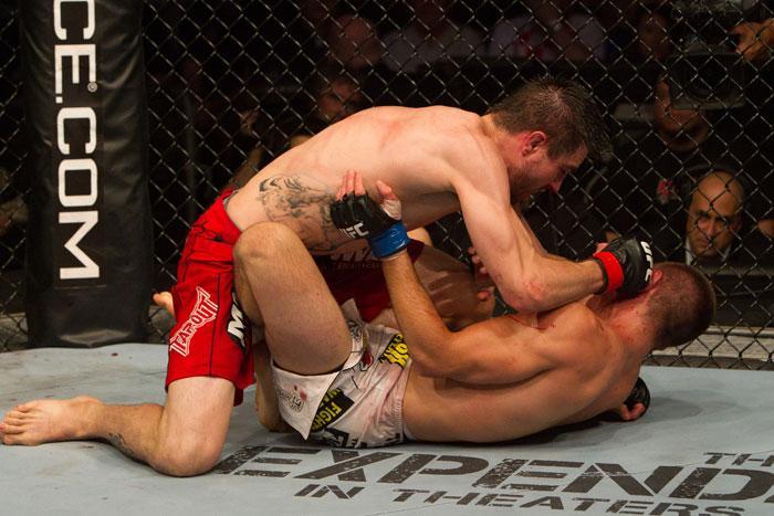 ufc115_07_condit_vs_macdonald_014