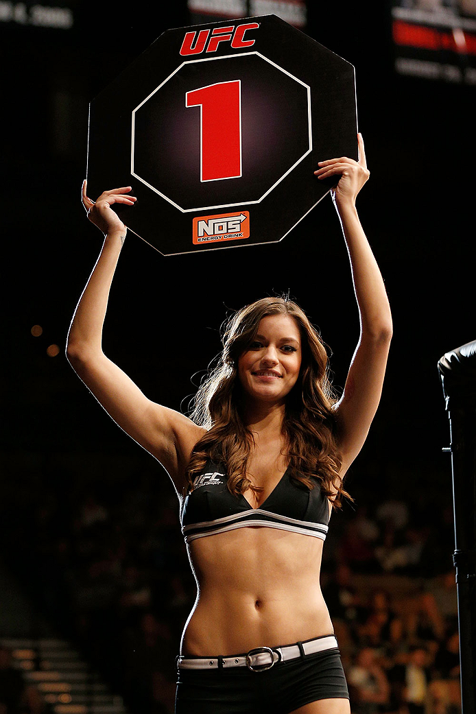 LAS VEGAS, NV - NOVEMBER 30:  UFC Octagon Girl Vanessa Hanson signals the start of round one between Peggy Morgan and Jessamyn Duke in their women's bantamweight fight during The Ultimate Fighter season 18 live finale inside the Mandalay Bay Events Center