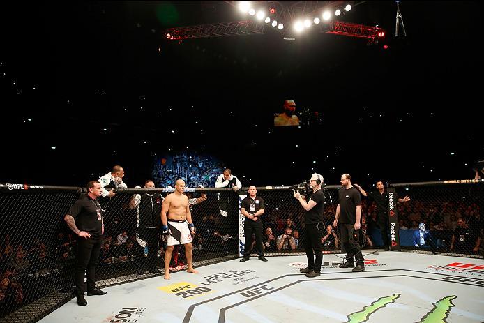 ZAGREB, CROATIA - APRIL 10:   Junior Dos Santos prepares for the round to begin before facing Ben Rothwell in their heavyweight bout during the UFC Fight Night event at the Arena Zagreb on April 10, 2016 in Zagreb, Croatia. (Photo by Srdjan Stevanovic/Zuf