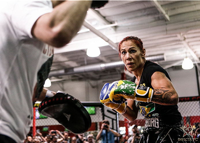 Inivicta FC 11 Cris Cyborg, Charmine Tweet, Alexa Grasso, Irene Aldana