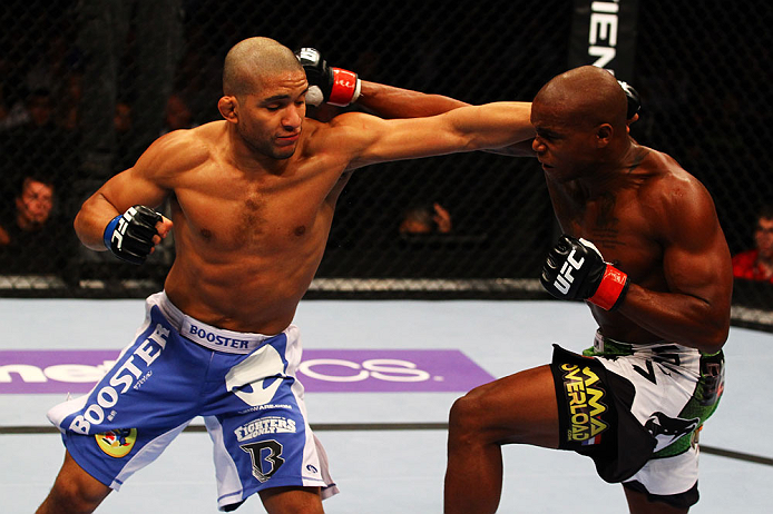 photo_galleries/UFC145_TestGallery/01_Brimage_Blanco_02.jpg