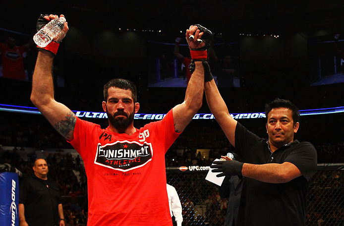 ATLANTA, GA - APRIL 21: Matt Brown (L) celebrates defeating Stephen Thompson dy unanimous decision during their welterweight bout for UFC 145 at Philips Arena on April 21, 2012 in Atlanta, Georgia. (Photo by Al Bello/Zuffa LLC/Zuffa LLC via Getty Images