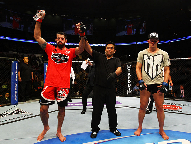 ATLANTA, GA - APRIL 21: Matt Brown (L) celebrates defeating Stephen Thompson (R) by unanimous decision during their welterweight bout for UFC 145 at Philips Arena on April 21, 2012 in Atlanta, Georgia. (Photo by Al Bello/Zuffa LLC/Zuffa LLC via Getty Im