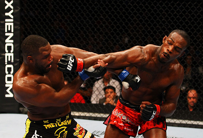 photo_galleries/UFC145_TestGallery/12_Jones_Evans_20.jpg