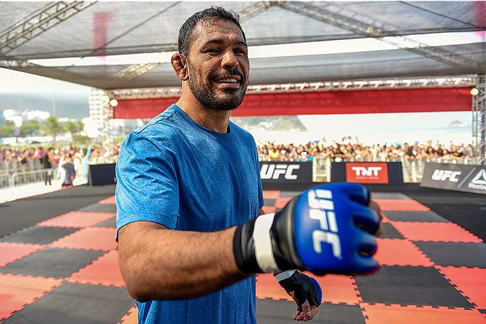 RIO DE JANEIRO, BRAZIL - JULY 29:  Heavyweight contender Antonio Rodrigo 'Minotauro' Nogueira of Brazil holds an open training session at Pepe Beach on July 29, 2015 in Rio de Janeiro, Brazil.  (Photo by Buda Mendes/Zuffa LLC/Zuffa LLC via Getty Images)