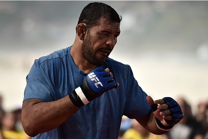 RIO DE JANEIRO, BRAZIL - JULY 29:  Heavyweight contender Antonio Rodrigo 'Minotauro' Nogueira of Brazil holds an open training session at Pepe Beach on July 29, 2015 in Rio de Janeiro, Brazil.  (Photo by Buda Mendes/Zuffa LLC/Zuffa LLC via Getty Images)