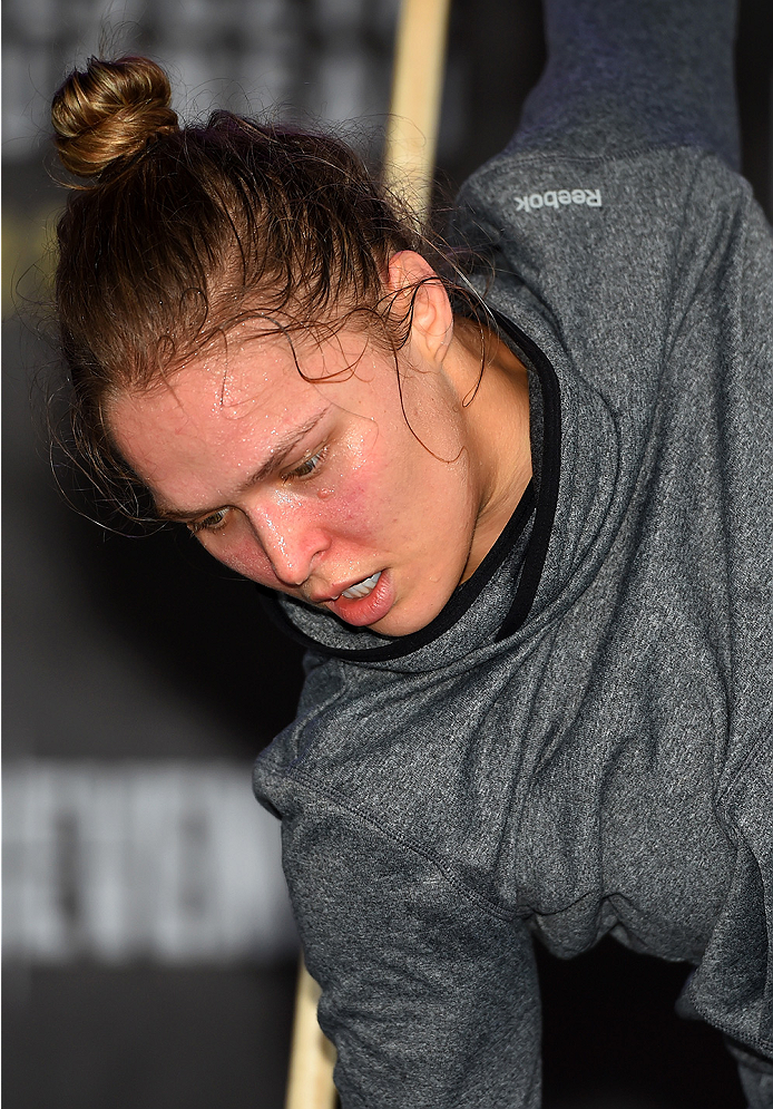 MELBOURNE, AUSTRALIA - NOVEMBER 12:  UFC women's bantamweight champion Ronda Rousey of the United States holds an open workout for fans and media at Federation Square on November 12, 2015 in Melbourne, Australia. (Photo by Josh Hedges/Zuffa LLC/Zuffa LLC 