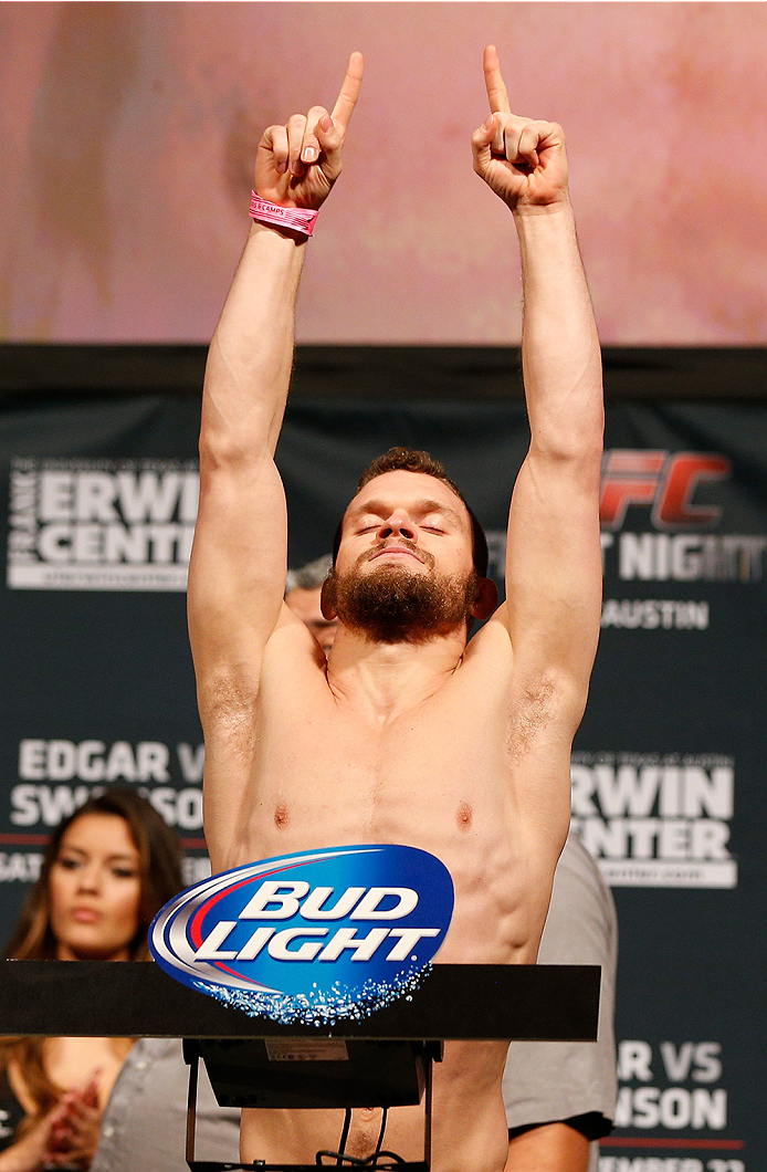 AUSTIN, TX - NOVEMBER 21:  Dustin Ortiz weighs in during the UFC weigh-in at The Frank Erwin Center on November 21, 2014 in Austin, Texas.  (Photo by Josh Hedges/Zuffa LLC/Zuffa LLC via Getty Images)