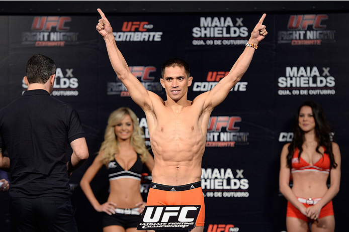 BARUERI, BRAZIL - OCTOBER 8:  Chris Cariaso weighs-in during the UFC Fight Night: Maia v Shields weigh-in at the Ginasio Jose Correa on October 8, 2013 in Barueri, Sao Paulo, Brazil. (Photo by Jeff Bottari/Zuffa LLC/Zuffa LLC via Getty Images)