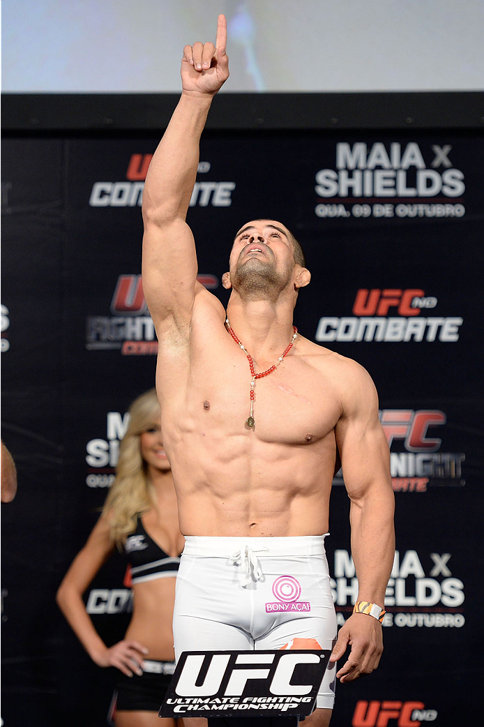 BARUERI, BRAZIL - OCTOBER 8:  Rousimar Palhares weighs-in during the UFC Fight Night: Maia v Shields weigh-in at the Ginasio Jose Correa on October 8, 2013 in Barueri, Sao Paulo, Brazil. (Photo by Jeff Bottari/Zuffa LLC/Zuffa LLC via Getty Images)