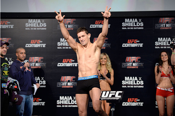 BARUERI, BRAZIL - OCTOBER 8:  Demian Maia acknowledges the fans during the UFC Fight Night: Maia v Shields weigh-in at the Ginasio Jose Correa on October 8, 2013 in Barueri, Sao Paulo, Brazil. (Photo by Jeff Bottari/Zuffa LLC/Zuffa LLC via Getty Images)