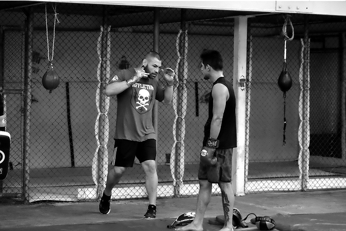 UFC 188 Cain Velasquez, Gabriel Moggly Benitez, Alejandro Diablito Perez