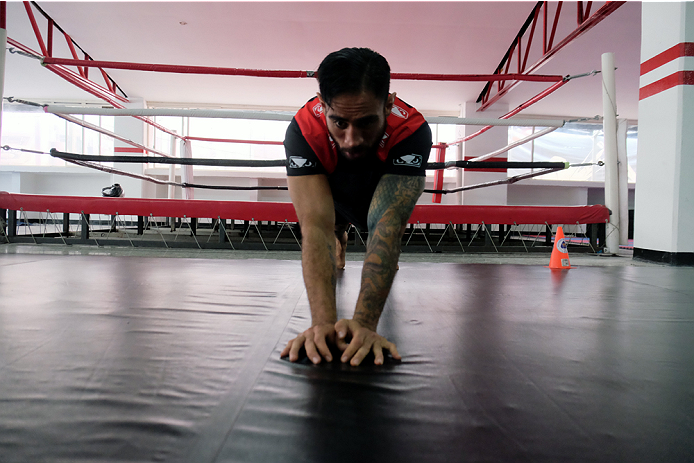 UFC 188 Augusto Montano, Dodger Montano and Yair Rodriguez, Pantera Rodriguez
