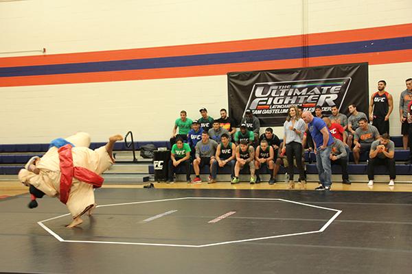 Fotogalería del reto de coaches de The Ultimate Fighter Latinoamérica II, entre Efraín Escudero y Kelvin Gastelum (Fotos por Rambo Mendoza).