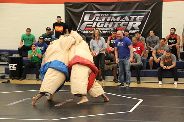 Fotogalería del reto de coaches de The Ultimate Fighter Latinoamérica II, entre Efraín Escudero y Kelvin Gastelum (Fotos por Rambo Mendoza).