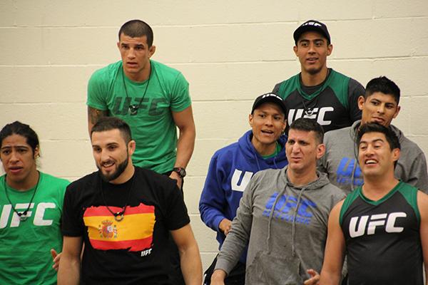 Fotogalería del reto de coaches de The Ultimate Fighter Latinoamérica II, entre Efraín Escudero y Kelvin Gastelum (Fotos por Rambo Mendoza).