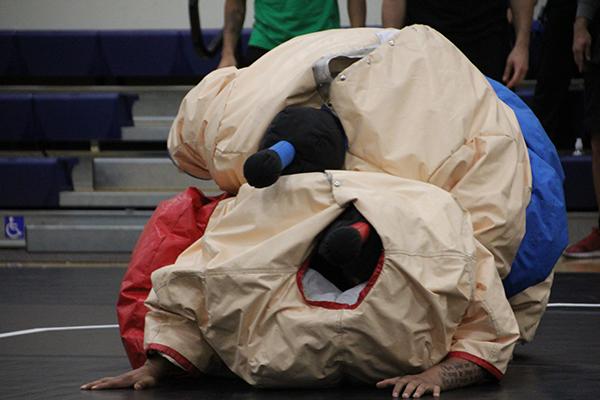 Fotogalería del reto de coaches de The Ultimate Fighter Latinoamérica II, entre Efraín Escudero y Kelvin Gastelum (Fotos por Rambo Mendoza).