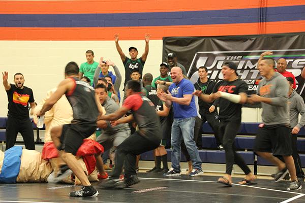 Fotogalería del reto de coaches de The Ultimate Fighter Latinoamérica II, entre Efraín Escudero y Kelvin Gastelum (Fotos por Rambo Mendoza).