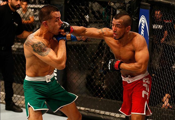 BUENOS AIRES, ARGENTINA - MAY 28: (R-L) Yasser Castillo punches Leonardo Rodriguez during the filming of The Ultimate Fighter Latin America: Team Liddell vs Team Griffin on May 28, 2016 in Buenos Aires, Argentina. (Photo by Gabriel Rossi/Zuffa LLC/Zuffa