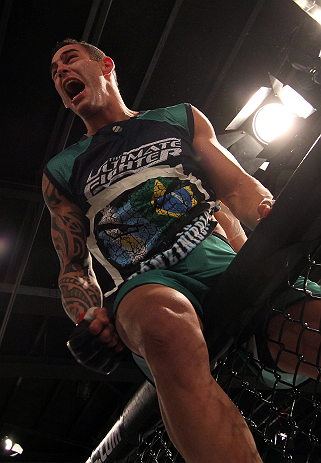 SAO PAULO, BRAZIL - FEBRUARY 11: Santiago Ponzinibbio reacts after defeating Marcio "Pedra" Santos in their preliminary fight during filming of season two of The Ultimate Fighter Brazil on February 11, 2013 in Sao Paulo, Brazil. (Photo by Luiz Pires Dias