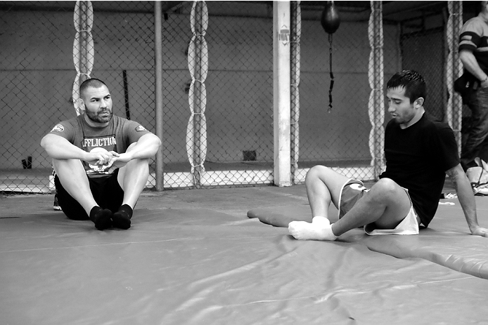 UFC 188 Cain Velasquez, Gabriel Moggly Benitez, Alejandro Diablito Perez