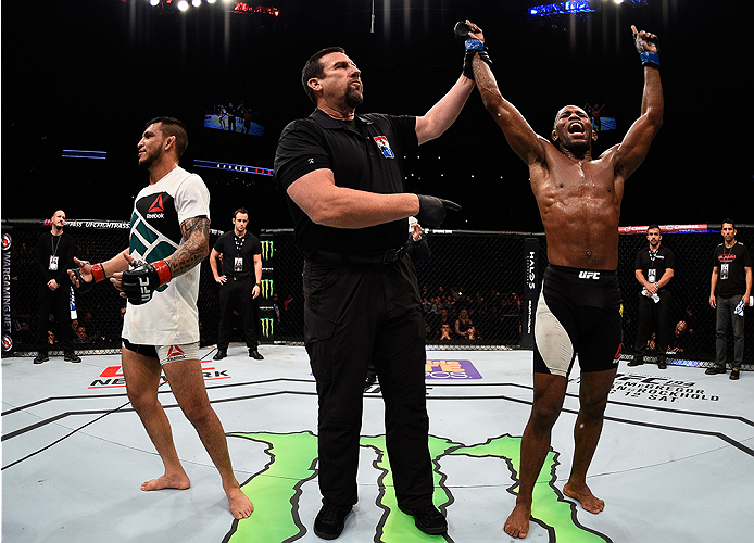 MONTERREY, MEXICO - NOVEMBER 21:  Leandro Silva of Brazil celebrates after his decision victory over Efrain Escudero of Mexico in their lightweight bout during the UFC Fight Night event at Arena Monterrey on November 21, 2015 in Monterrey, Mexico.  (Photo