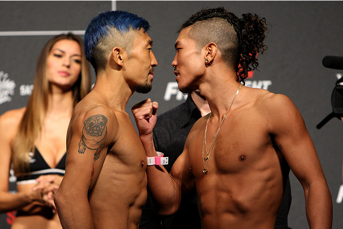 SAITAMA, JAPAN - SEPTEMBER 25: (L and R) Mizuto Hirota and Teruto Ishihara during the UFC weigh-in at the Saitama Super Arena on September 25, 2015 in Saitama, Japan. (Photo by Mitch Viquez/Zuffa LLC/Zuffa LLC via Getty Images)