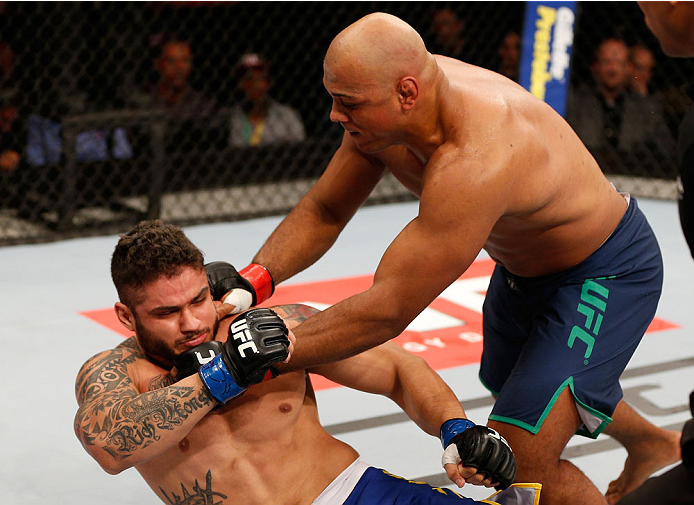 SAO PAULO, BRAZIL - MAY 31: (R-L) Marcos Rogerio de Lima punches Richardson Moreira in their heavyweight fight during the UFC Fight Night event at the Ginasio do Ibirapuera on May 31, 2014 in Sao Paulo, Brazil. (Photo by Josh Hedges/Zuffa LLC/Zuffa LLC vi