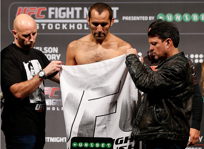 STOCKHOLM, SWEDEN - OCTOBER 03: Ernest Chavez weighs in during the UFC weigh-in at the Ericsson Globe Arena on October 3, 2014 in Stockholm, Sweden. (Photo by Josh Hedges/Zuffa LLC/Zuffa LLC)