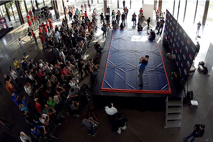 MONTERREY, MEXICO - NOVEMBER 18: A general view of fans gathering as Diego Sanchez holds an open workout for fans and media at Nave Lewis-Parque Fundidora on November 18, 2015 in Monterrey, Mexico. (Photo by Jeff Bottari/Zuffa LLC/Zuffa LLC via Getty Ima