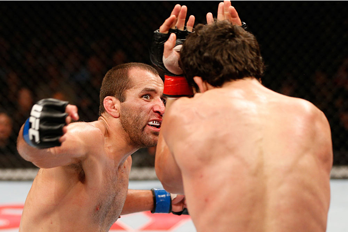 SAO PAULO, BRAZIL - MAY 31: (L-R) Ernest Chavez punches Elias Silverio in their lightweight fight during the UFC Fight Night event at the Ginasio do Ibirapuera on May 31, 2014 in Sao Paulo, Brazil. (Photo by Josh Hedges/Zuffa LLC/Zuffa LLC via Getty Image