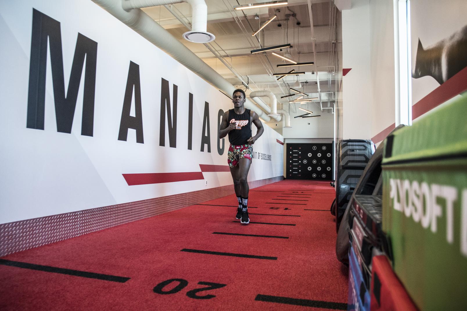 02 Israel Adesanya training at the UFC Performance Institute