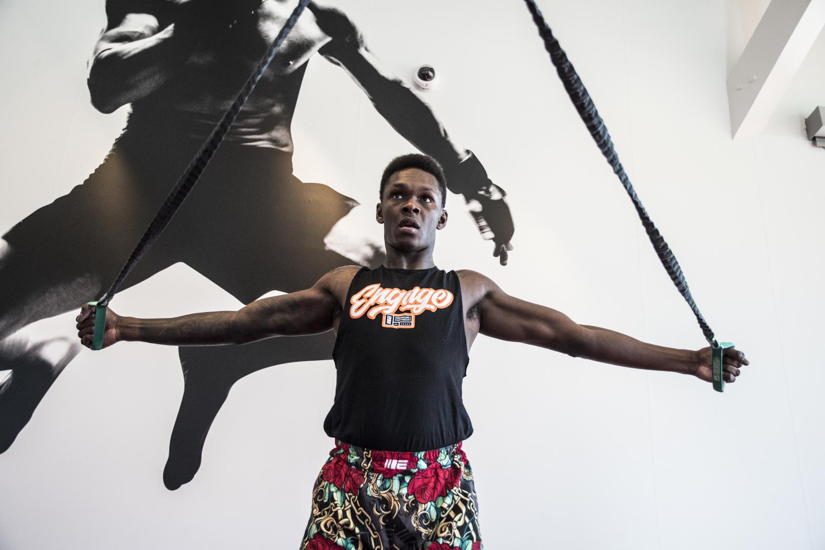 09 Israel Adesanya training at the UFC Performance Institute