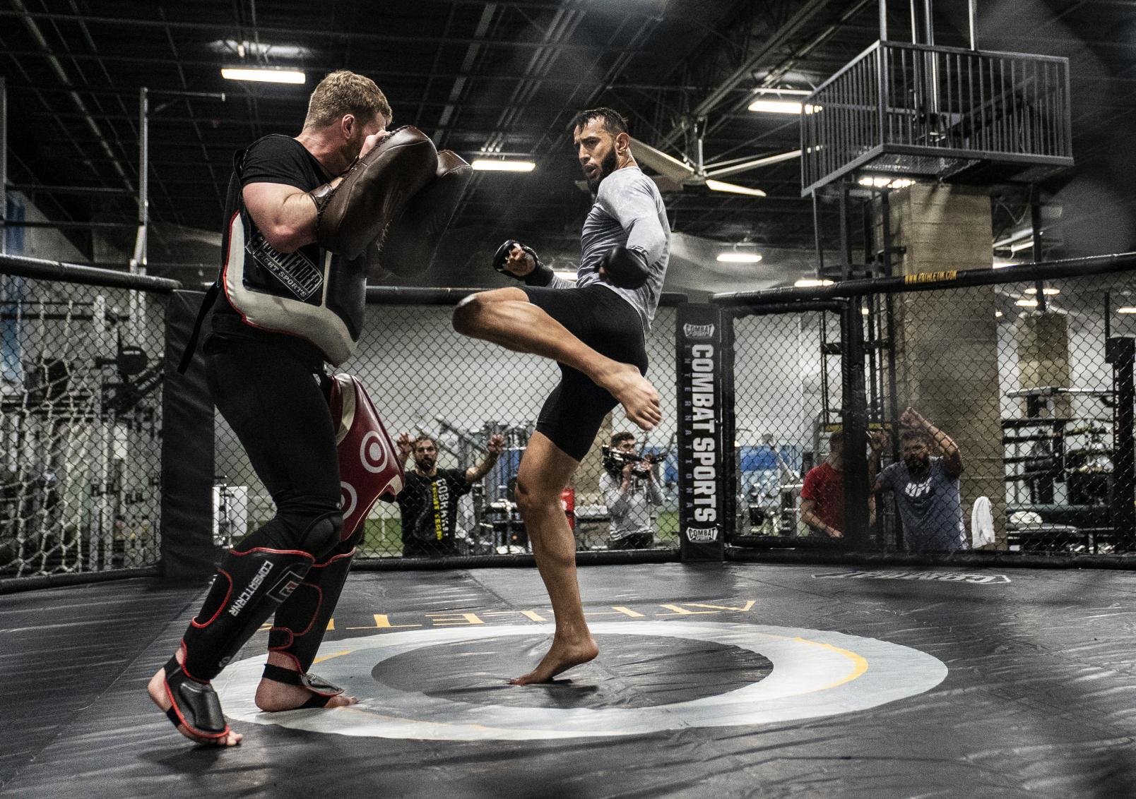 26 - Dominick Reyes late workout during UFC 247 Fight Week