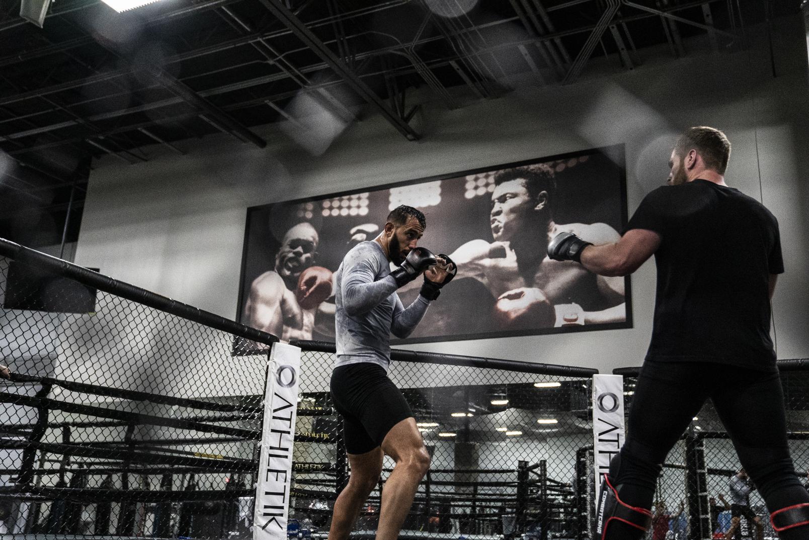 31 - Dominick Reyes late workout during UFC 247 Fight Week