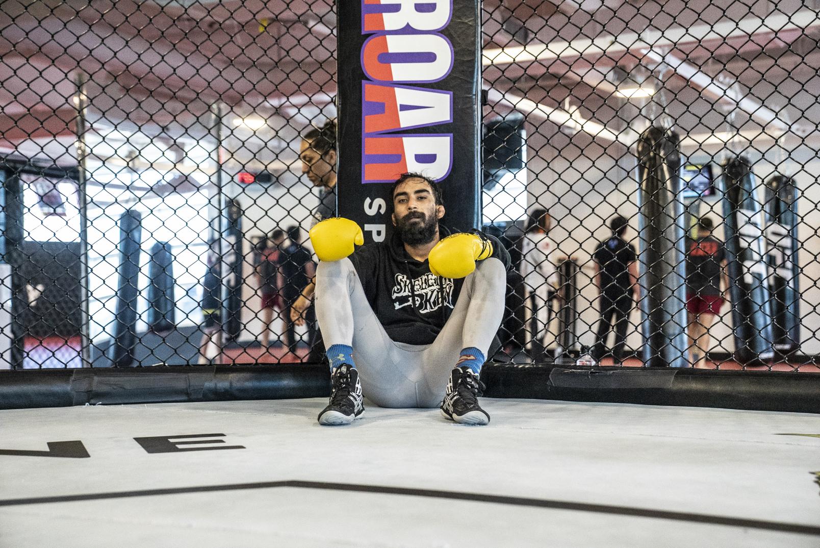 12 - Jose Quinonez and Brandon Moreno prepare for their fights