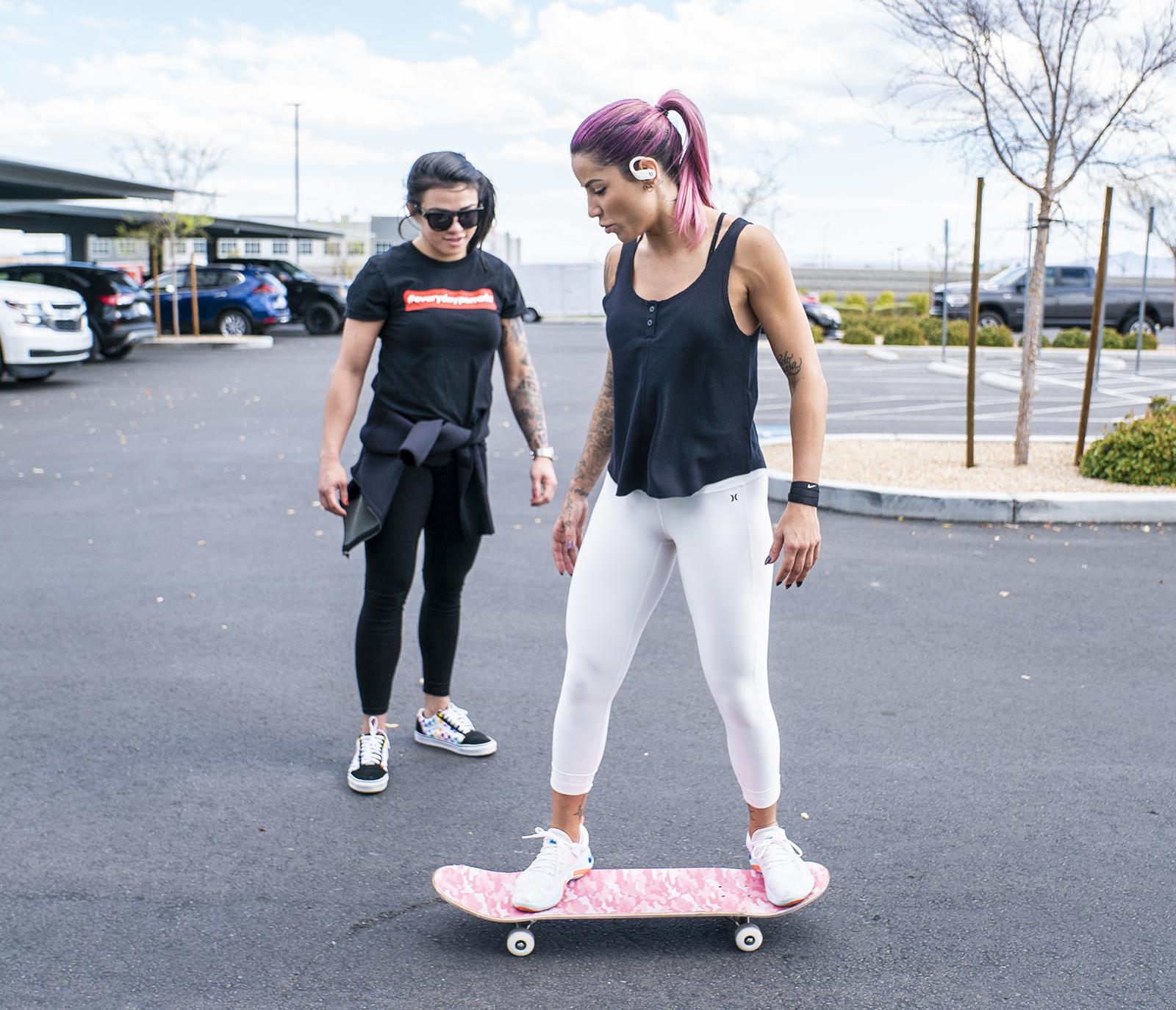 08 - UFC Strawweight Claudia Gadelha and Skateboarder athlete Leticia Bufoni
