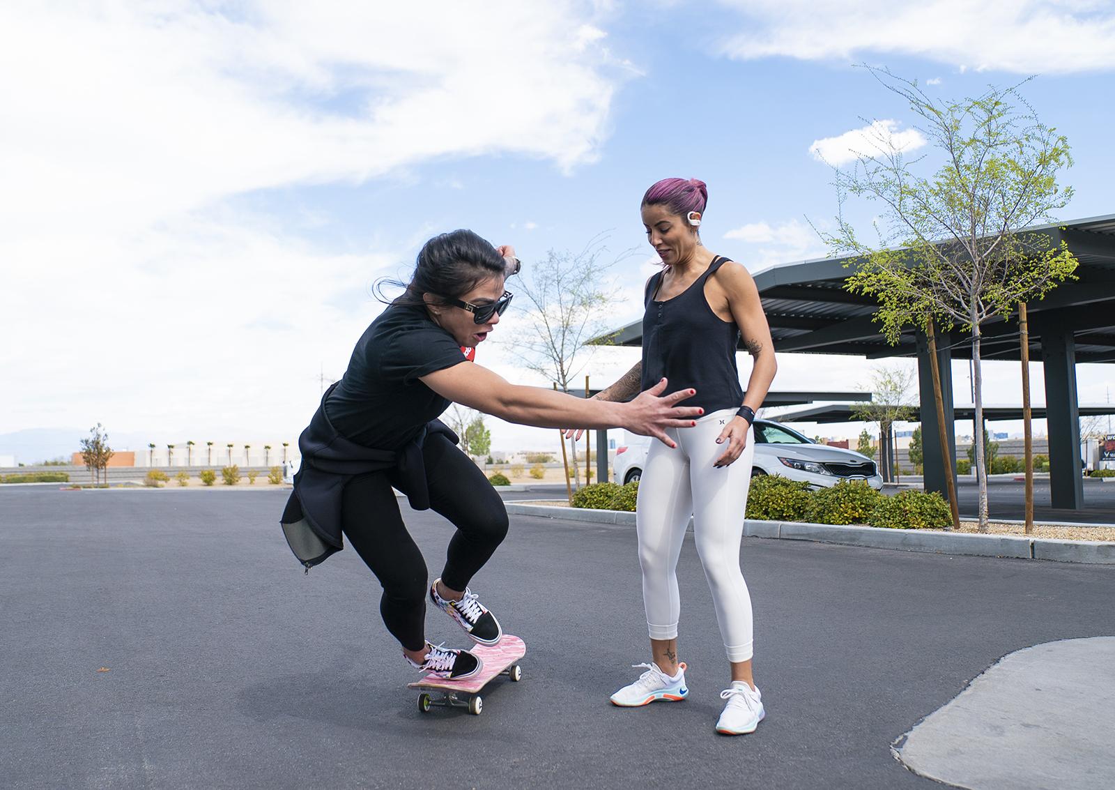 12 - UFC Strawweight Claudia Gadelha and Skateboarder athlete Leticia Bufoni