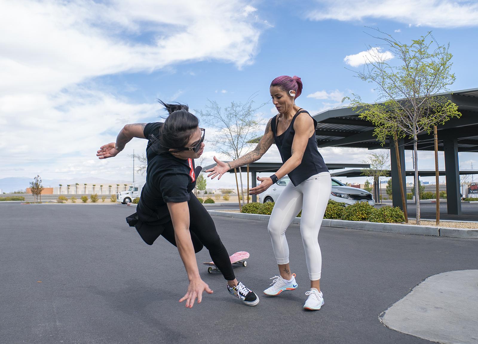 13 - UFC Strawweight Claudia Gadelha and Skateboarder athlete Leticia Bufoni