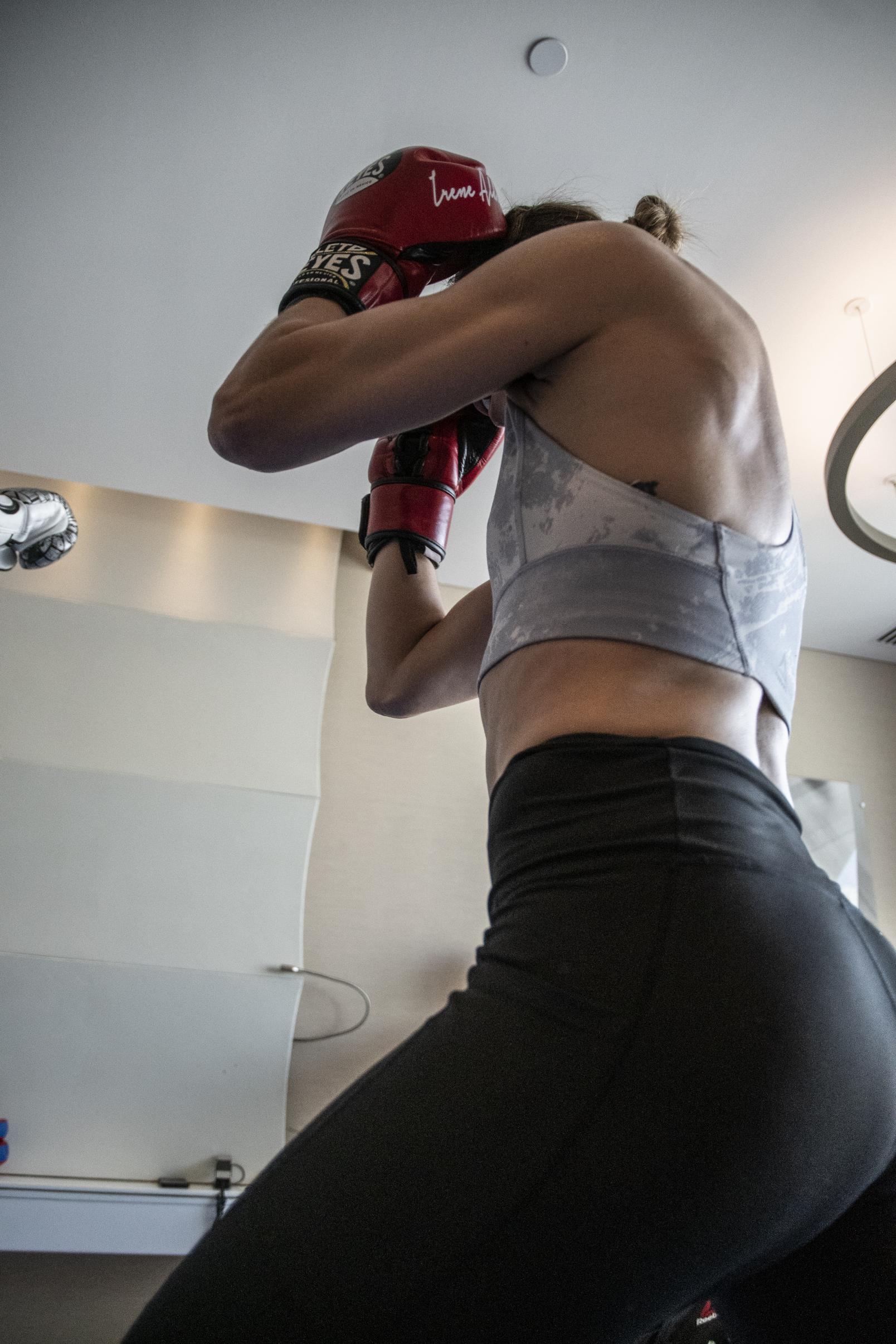 07 - UFC Fight Island 4 Irene Aldana training session